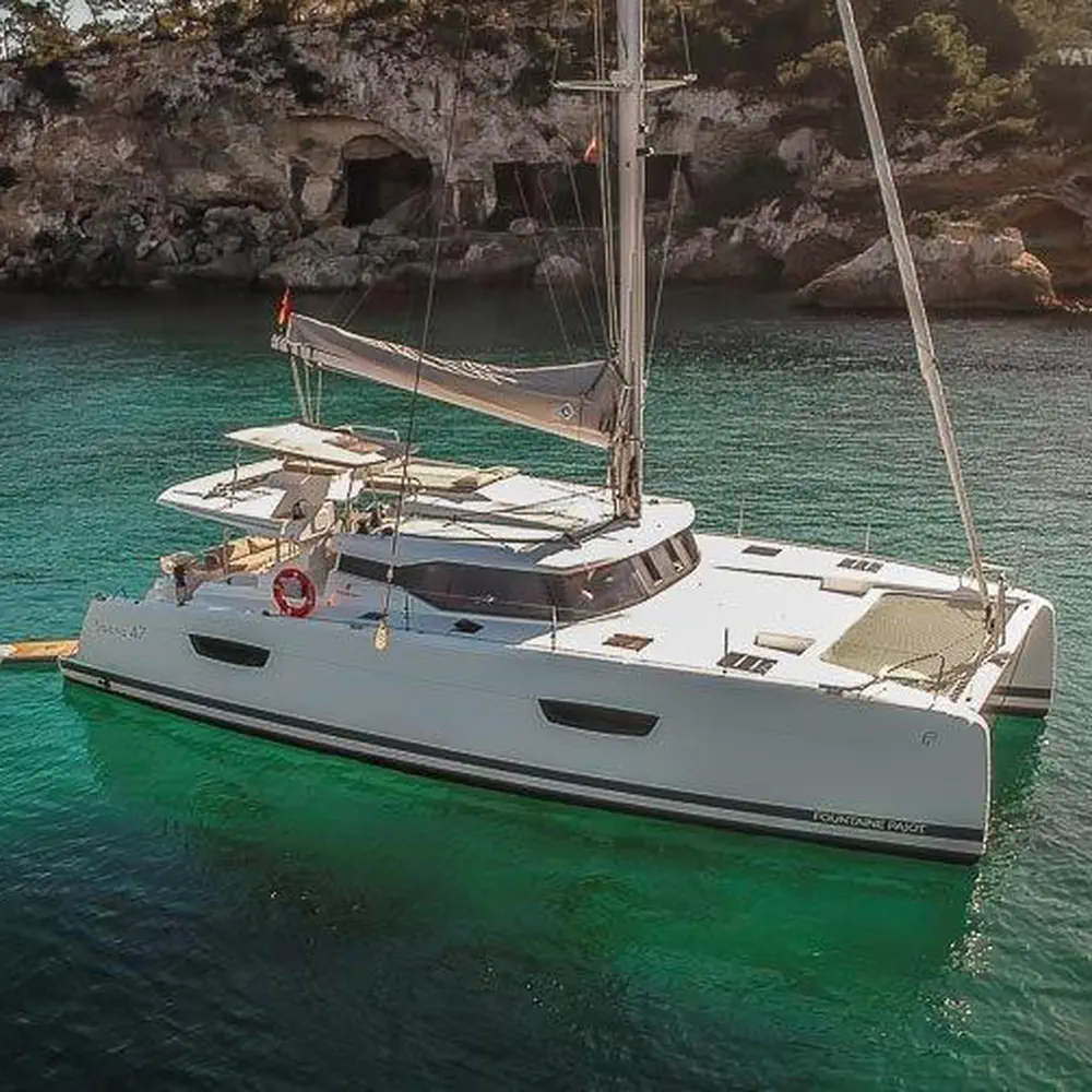 https://dsmkaagprkqin.cloudfront.net/images/fountaine-pajot/catamaran/saona-47/5588549010000106824-1746609337135277892-aurora-381-1000x1000.webp