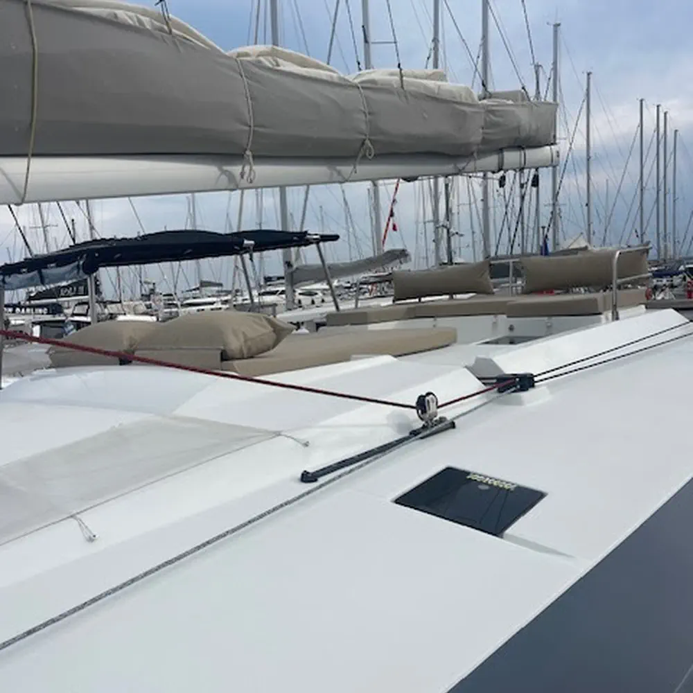 Red Rose - Skippered 9