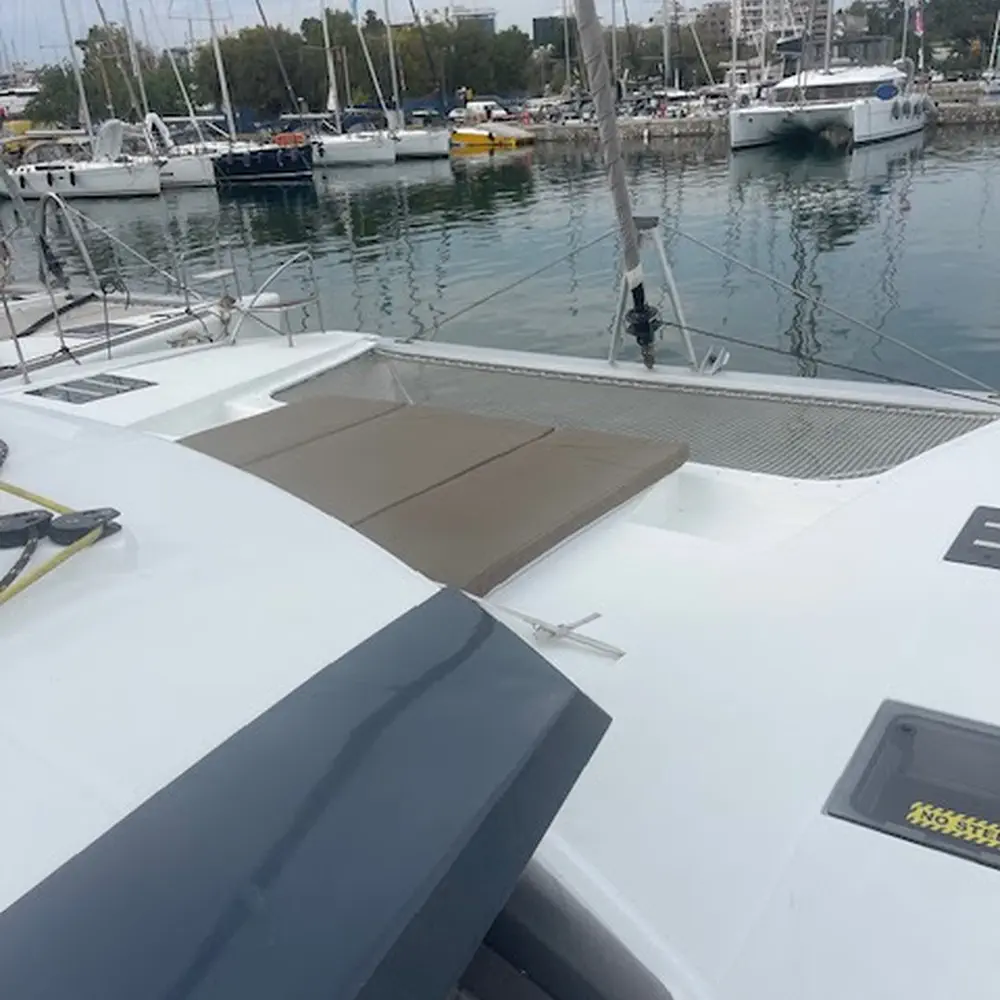 Red Rose - Skippered 10