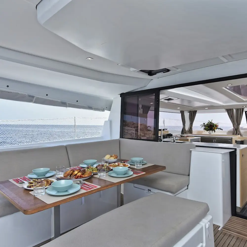 Helidoni - Skippered 13