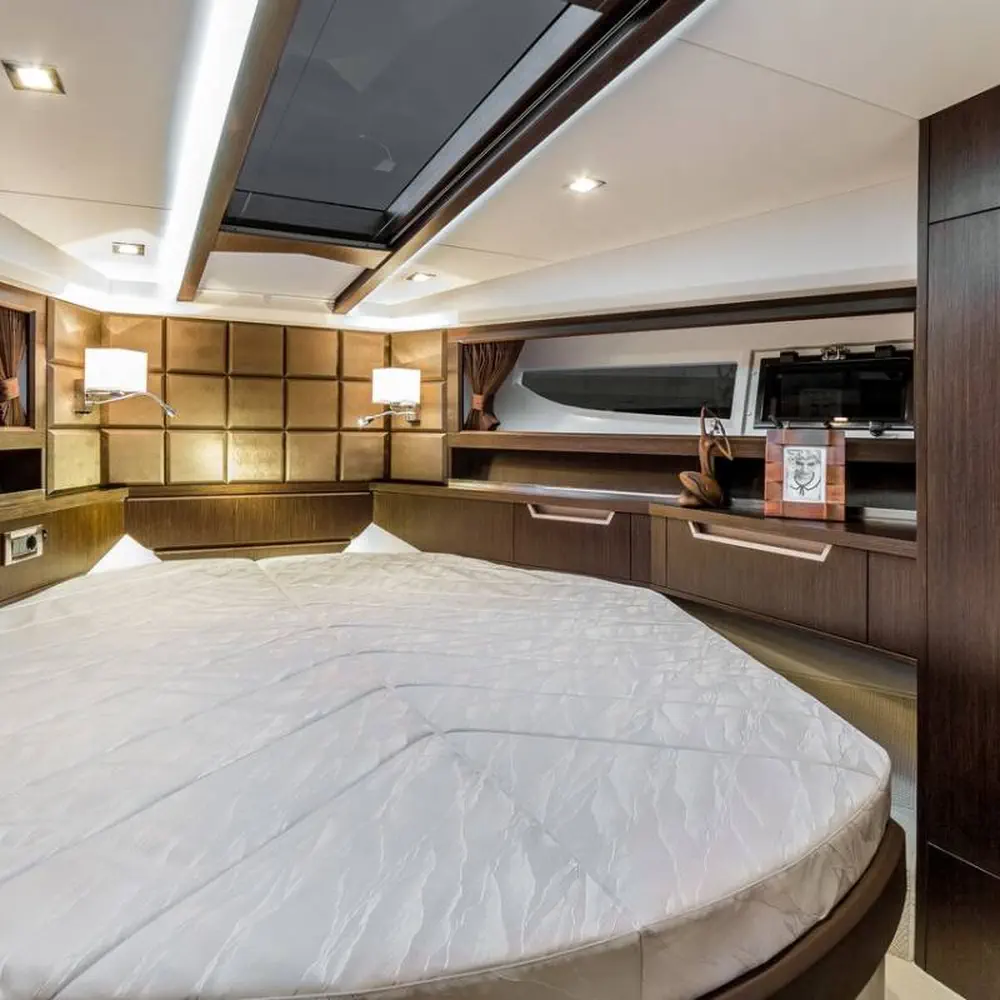 Amber Blue 20