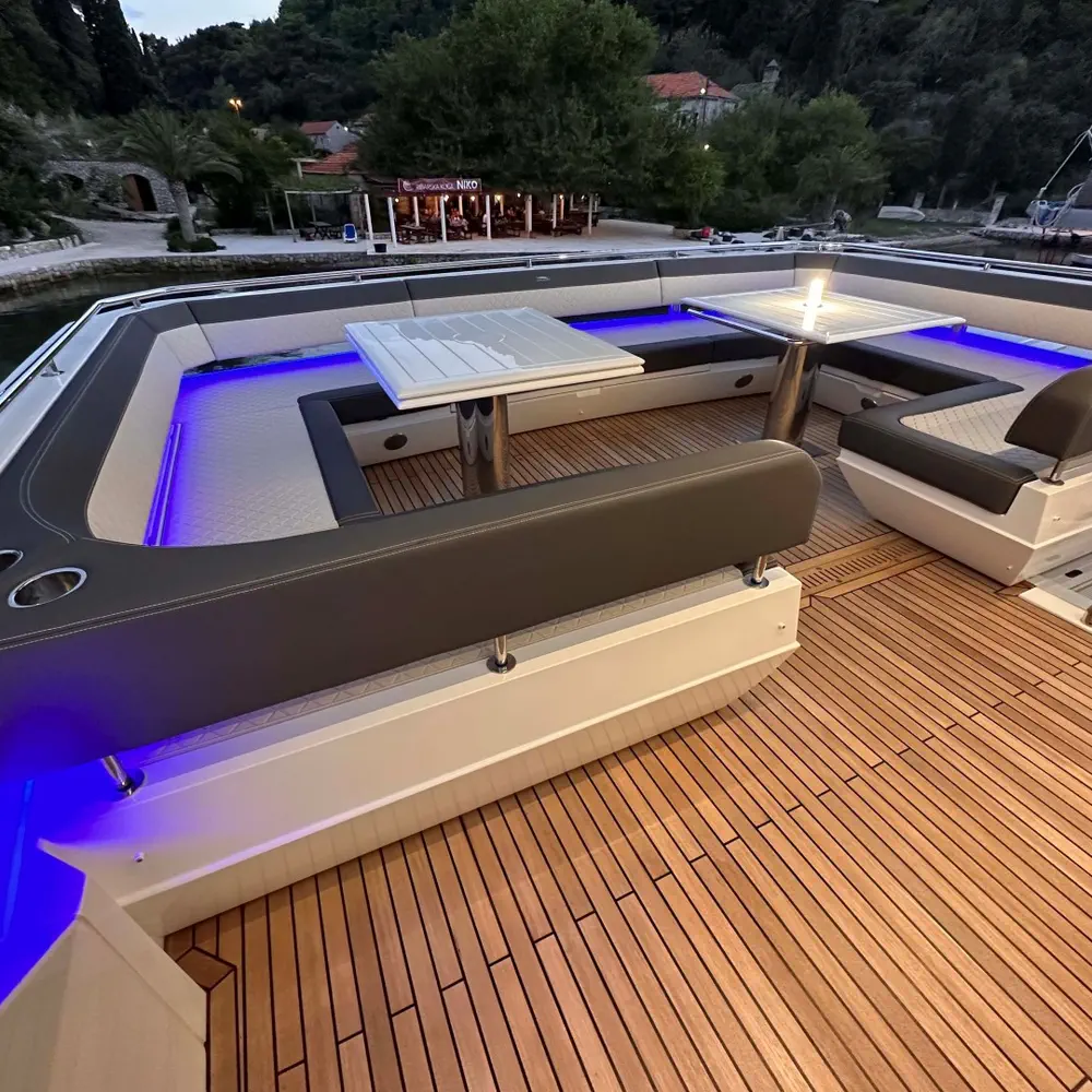 PARADISE 46