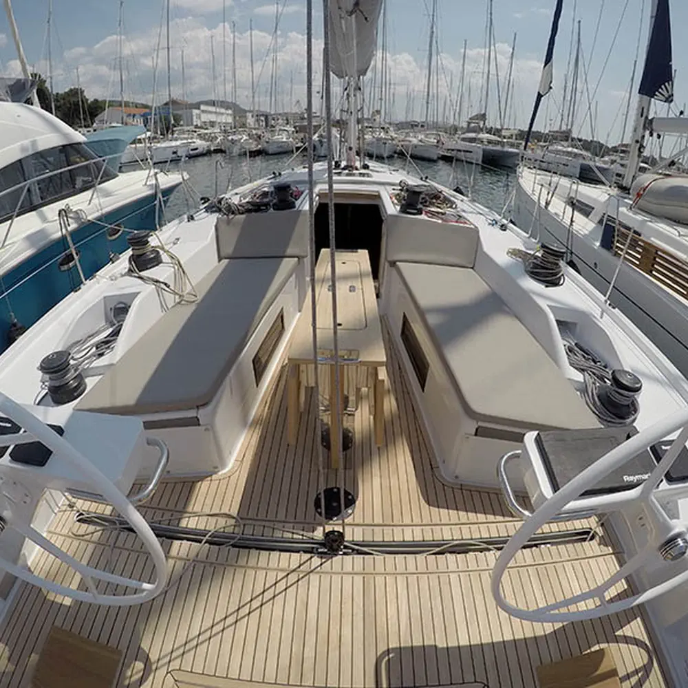 Aloha 23