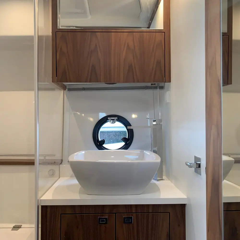 OHANA 24