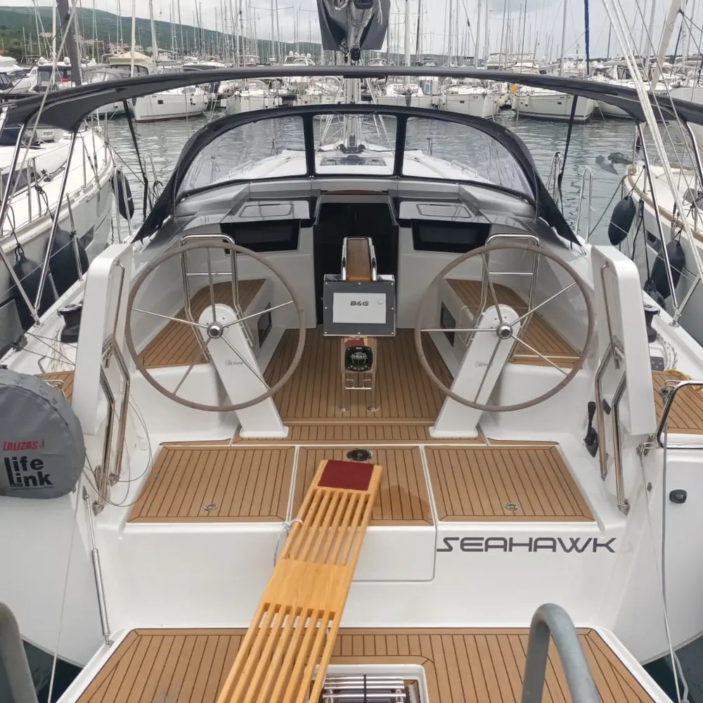 Seahawk 6