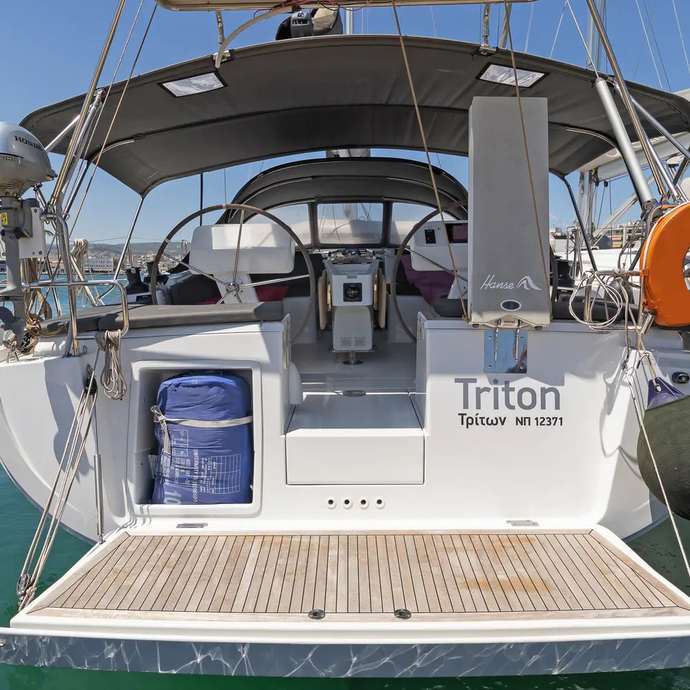 Triton 14
