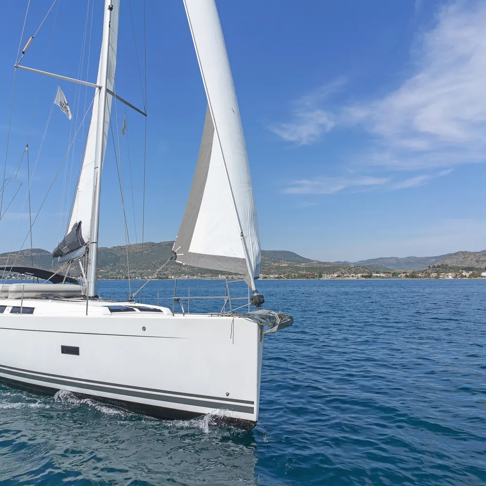 Triton 12