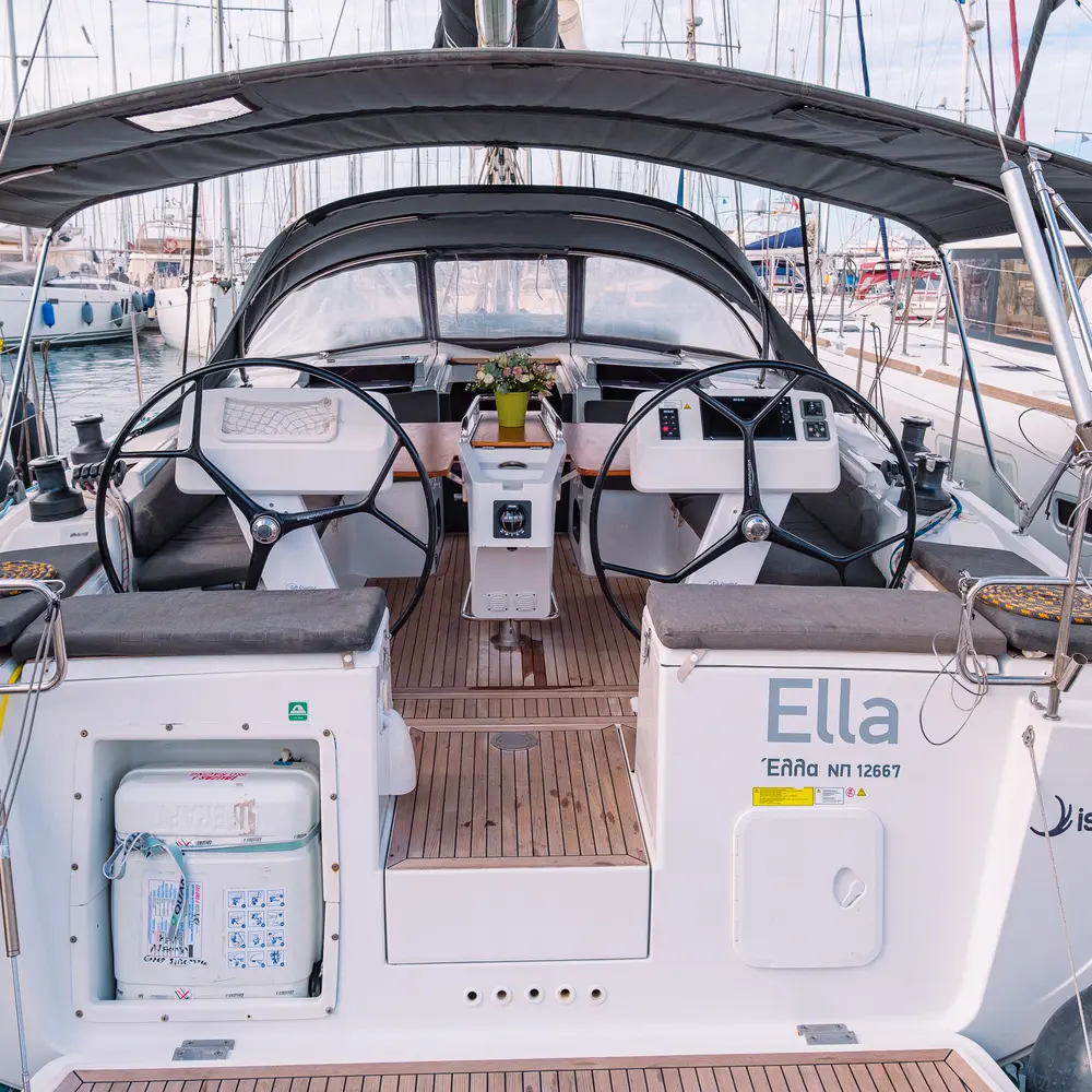 Ella 5