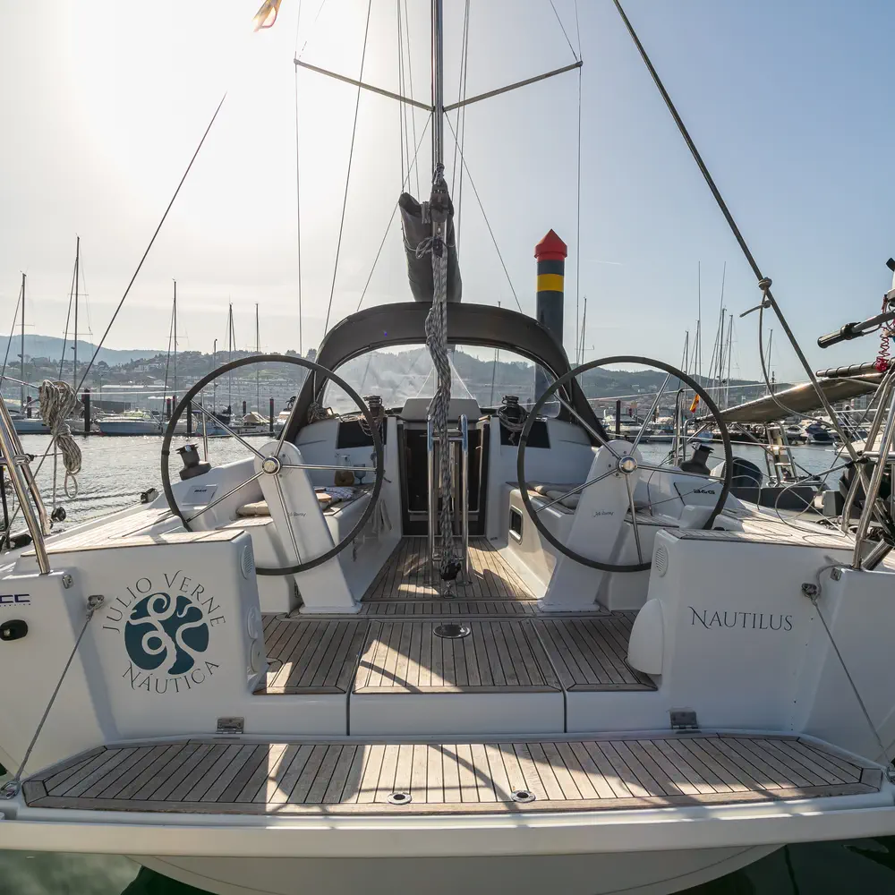 Nautilus 9