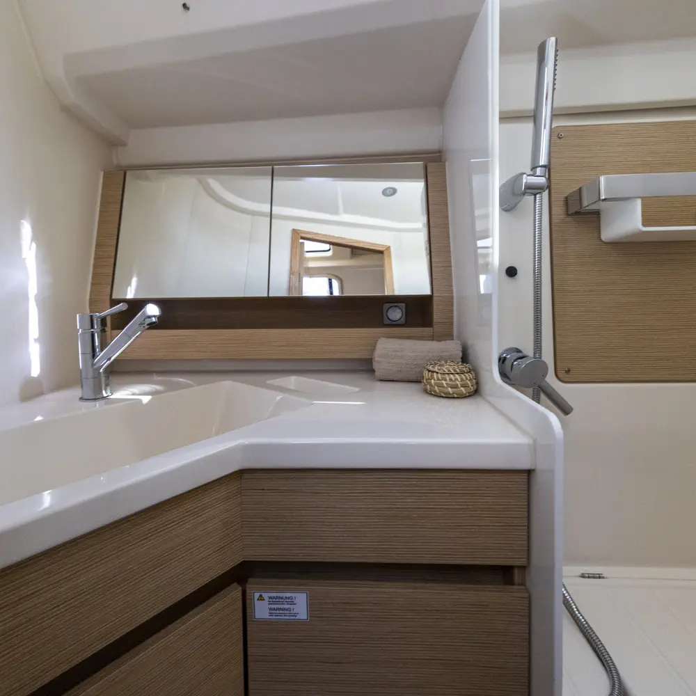 Tecla - Water maker, Solar Panel - BOTH SAILS triradial, Retractabile Bow Trust 5
