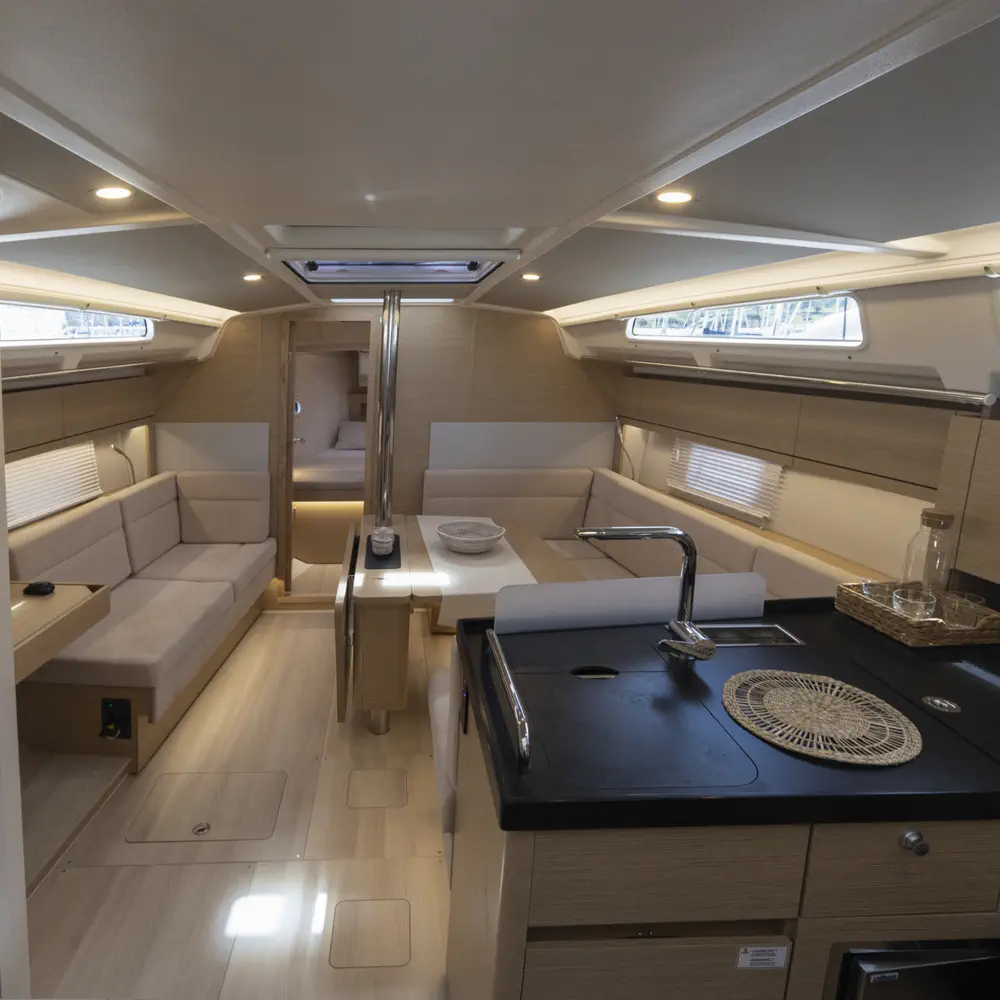 Tecla - Water maker, Solar Panel - BOTH SAILS triradial, Retractabile Bow Trust 6