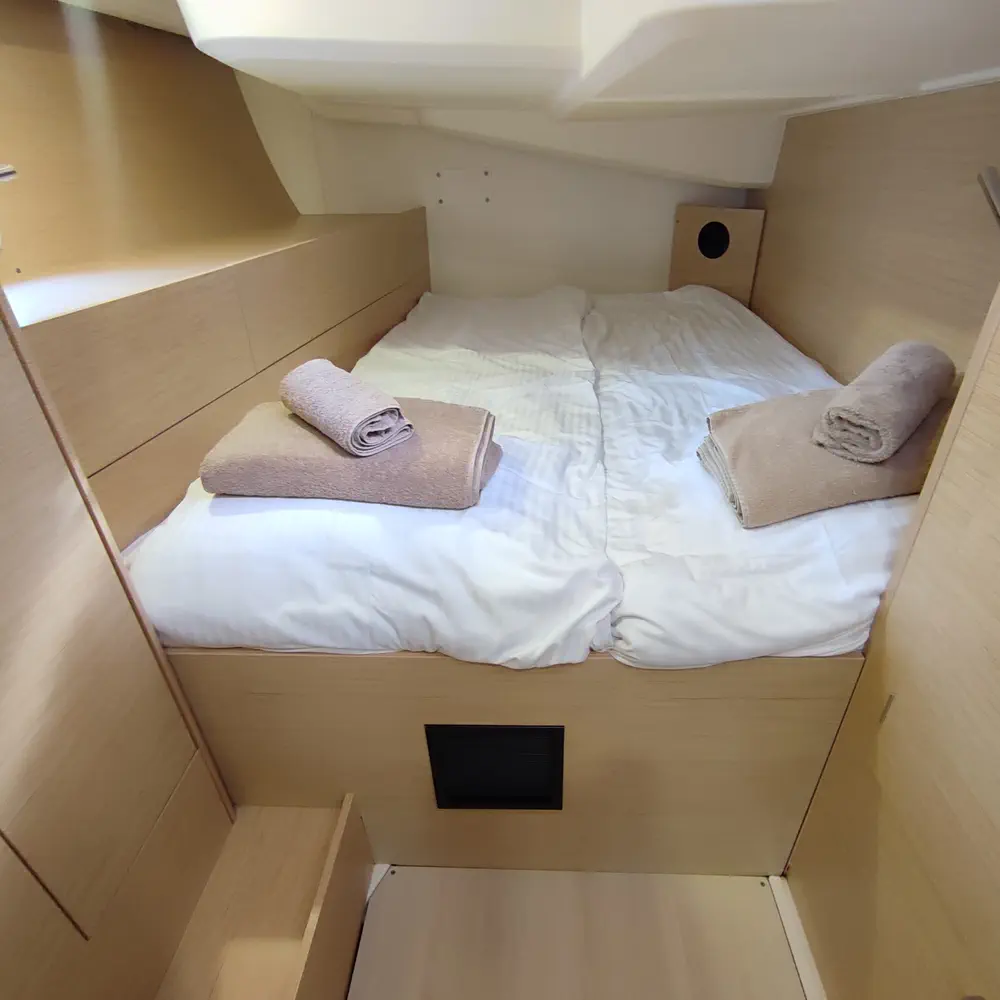 Andromeda 28