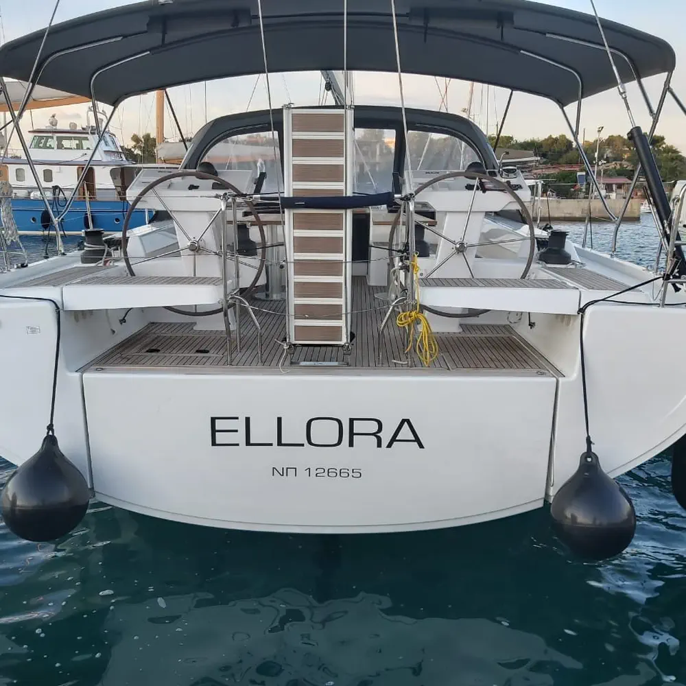 Ellora 16