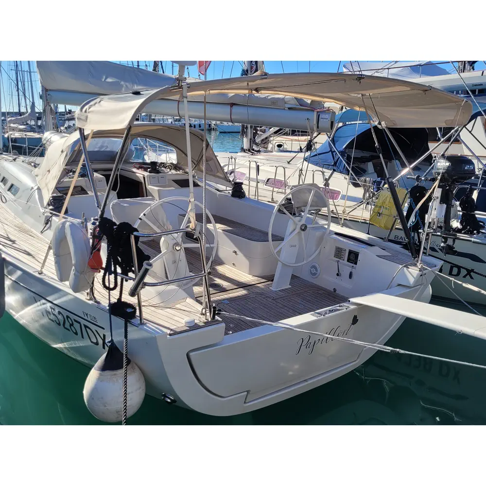 https://dsmkaagprkqin.cloudfront.net/images/italia-yachts/sail-boat/italia-yachts-13-98/4079721235605390-1746635814386648580-papillon-1000x1000.webp