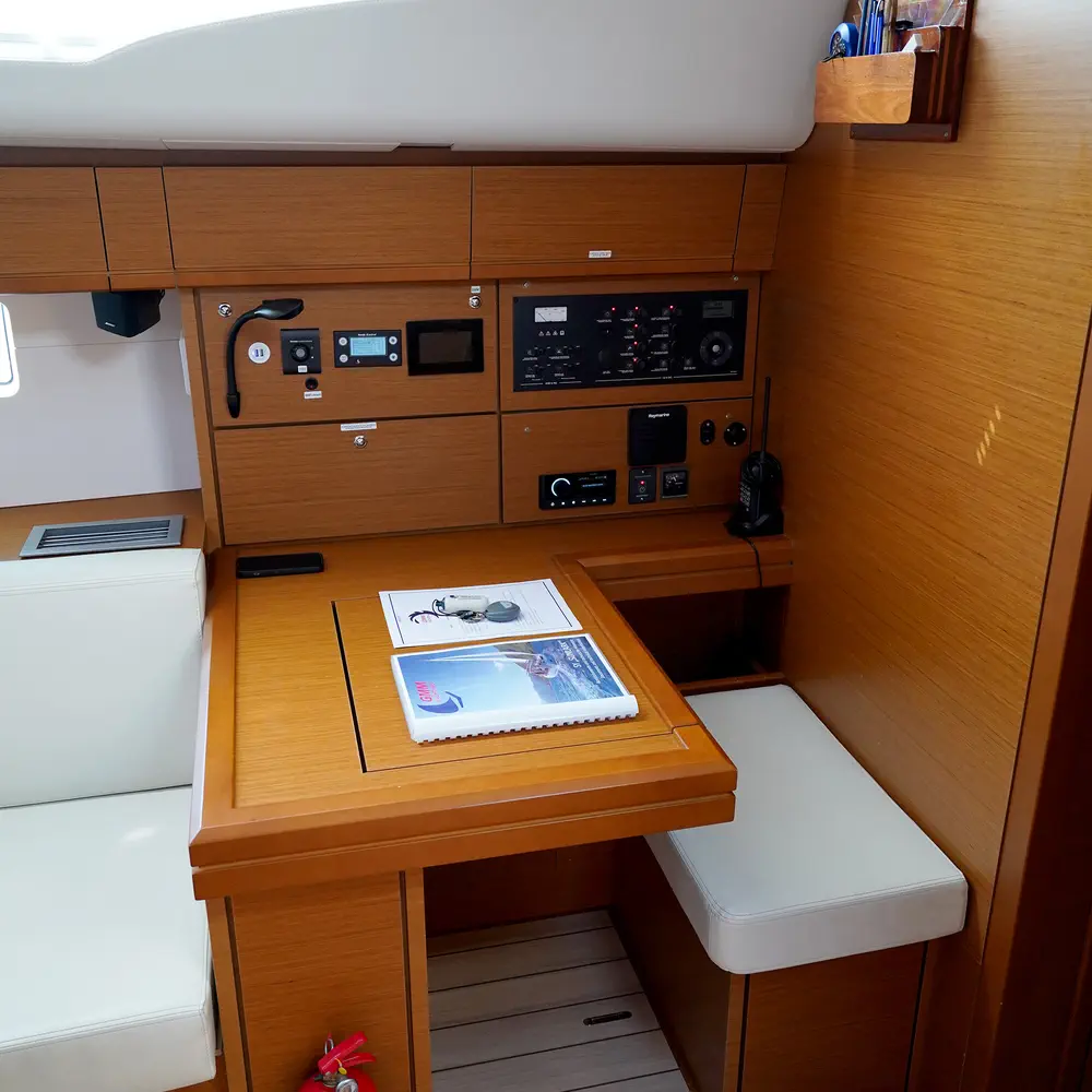 Sunlark 8