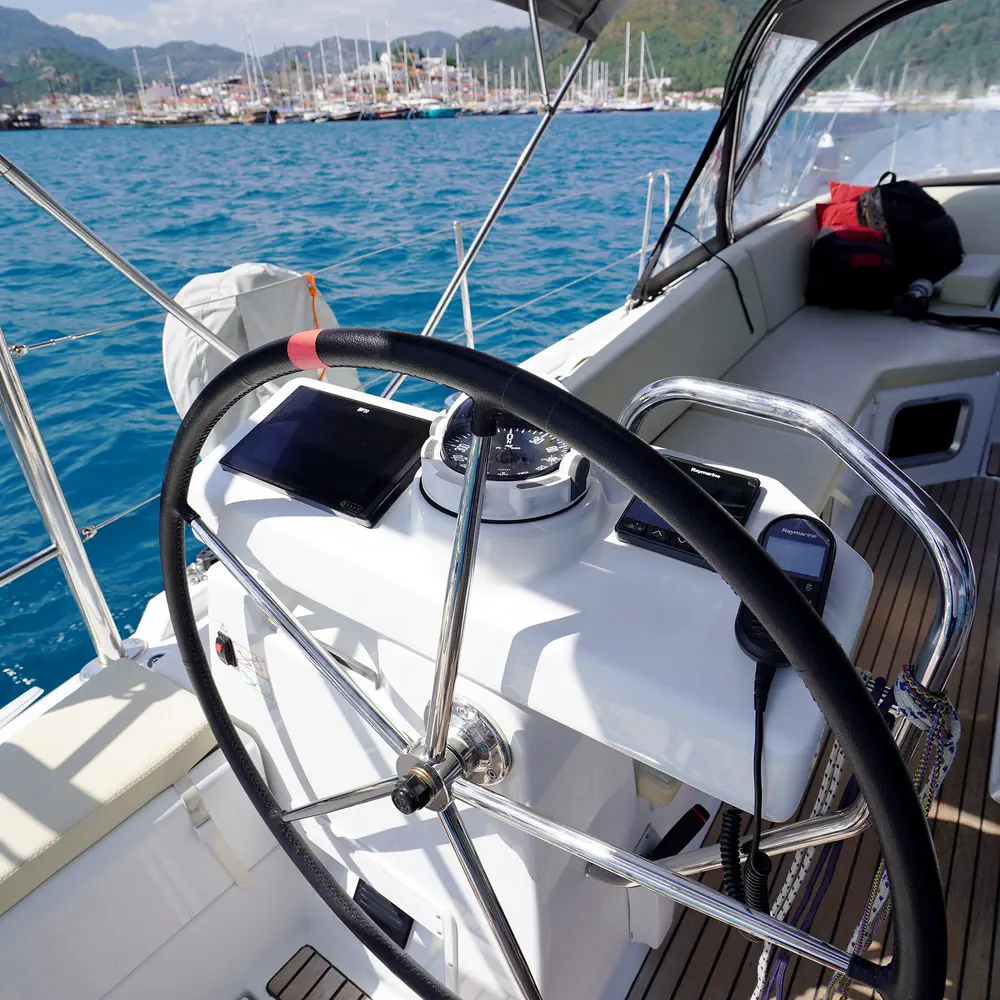 Sunlark 25