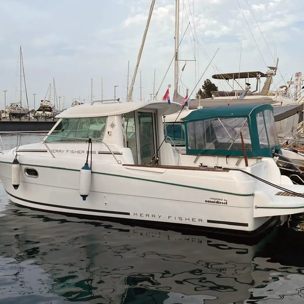 Merry Fisher 695 6