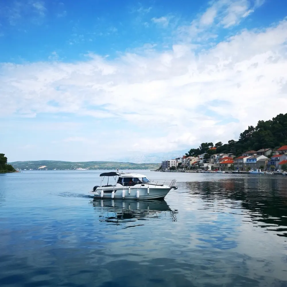 Main image of motor boat, Merry Fisher 795 