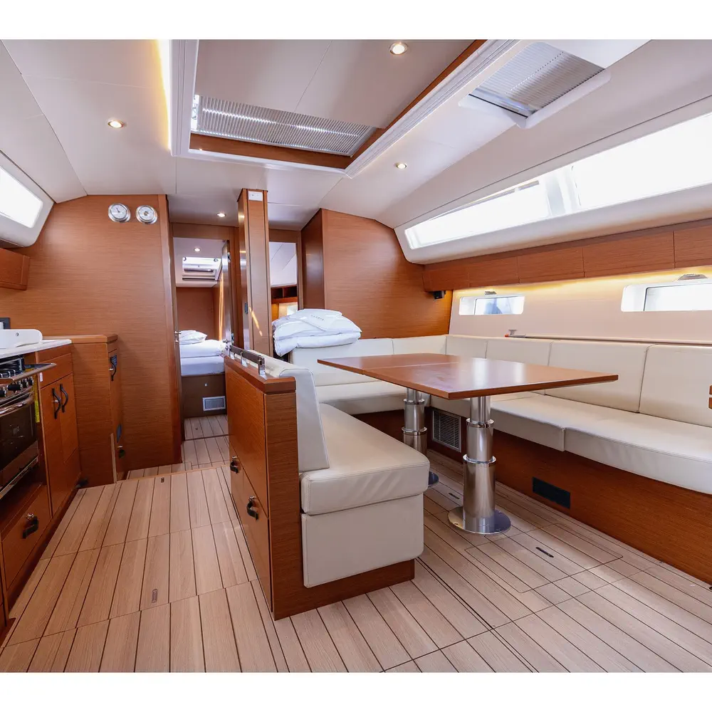Front cabin 2, single occupancy, including services 7