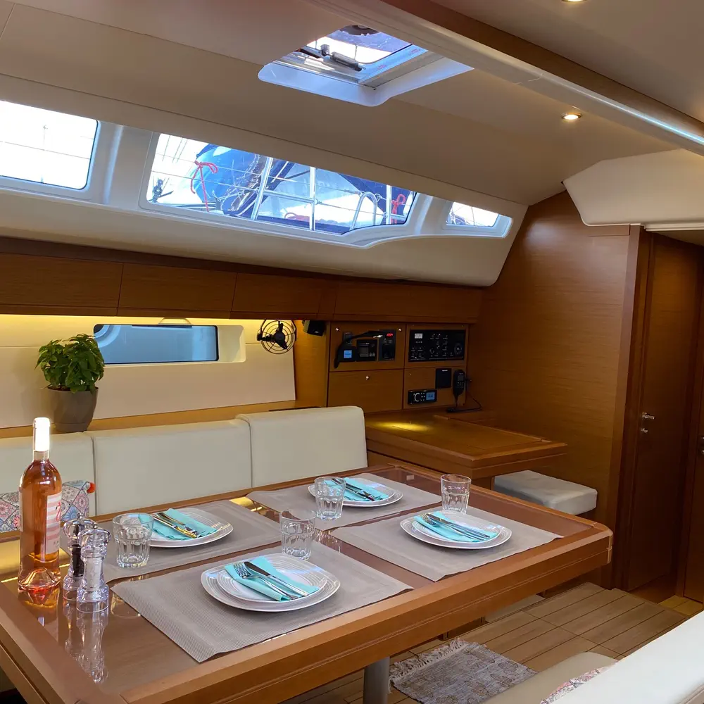 AEGEAN STAR 11