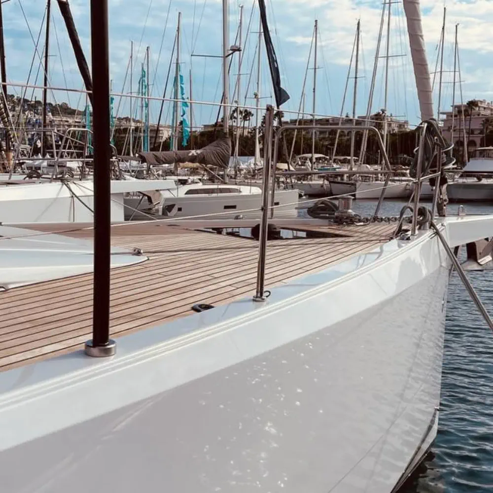 Marina 17
