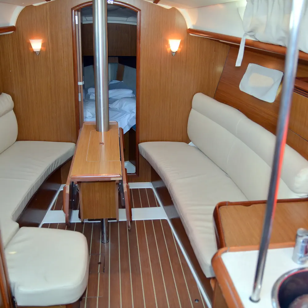 Charoula 35
