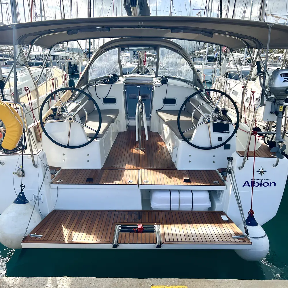 Albion 4