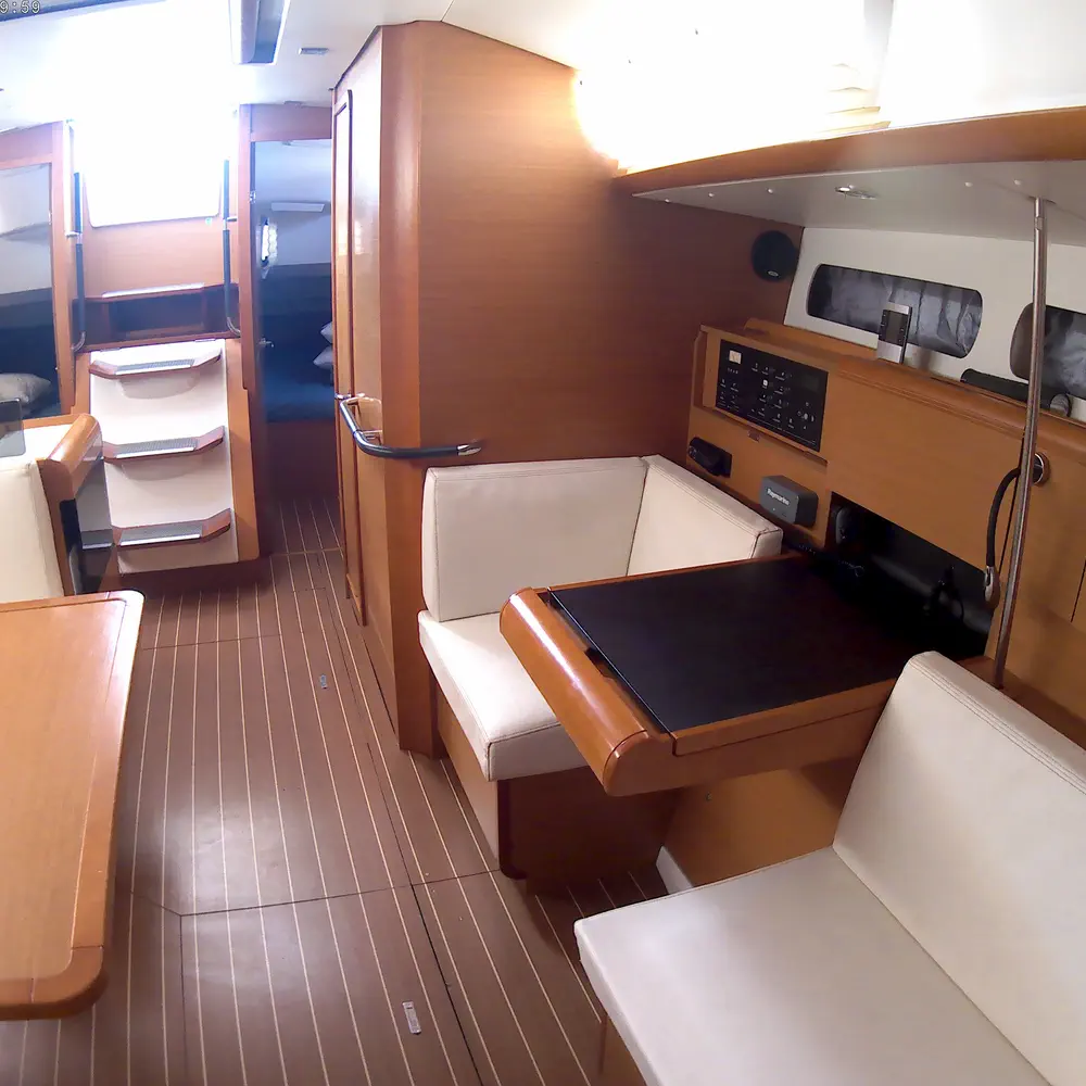 Traveller 14