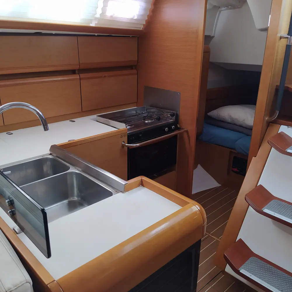 Traveller 15