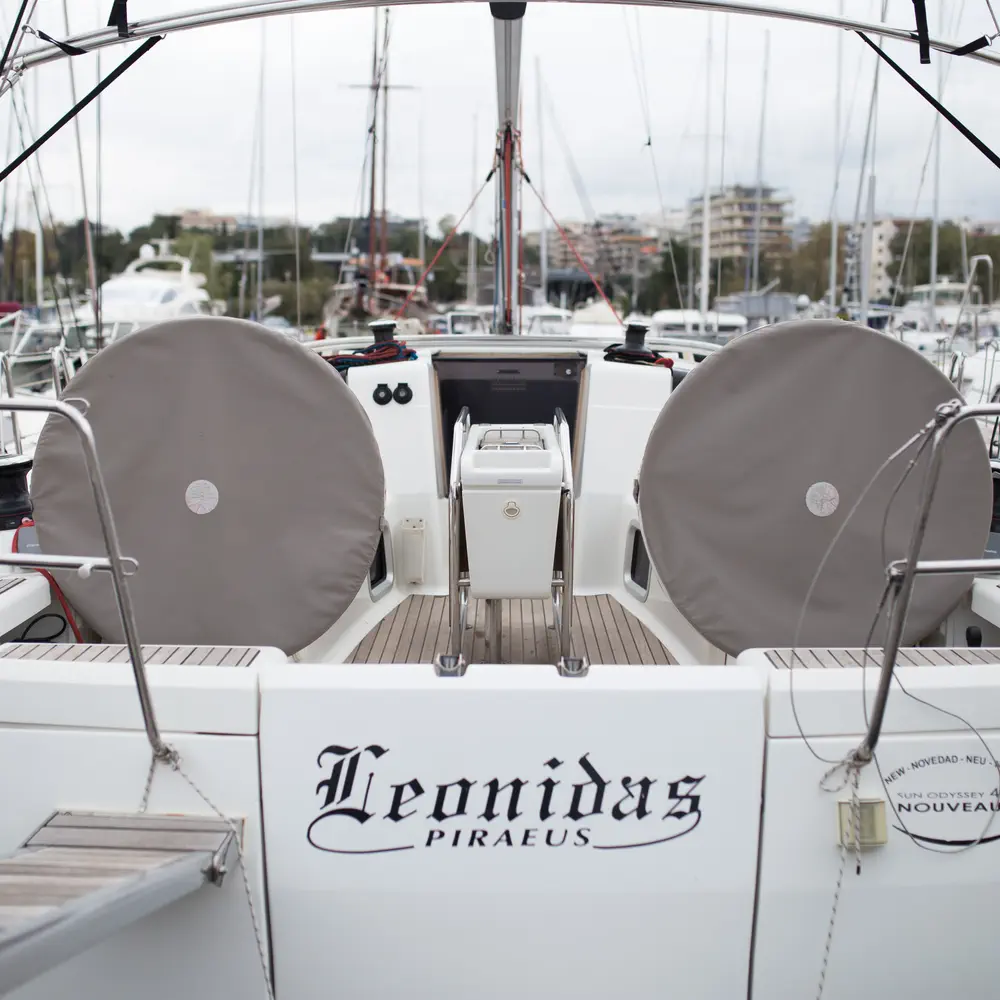 Leonidas 28