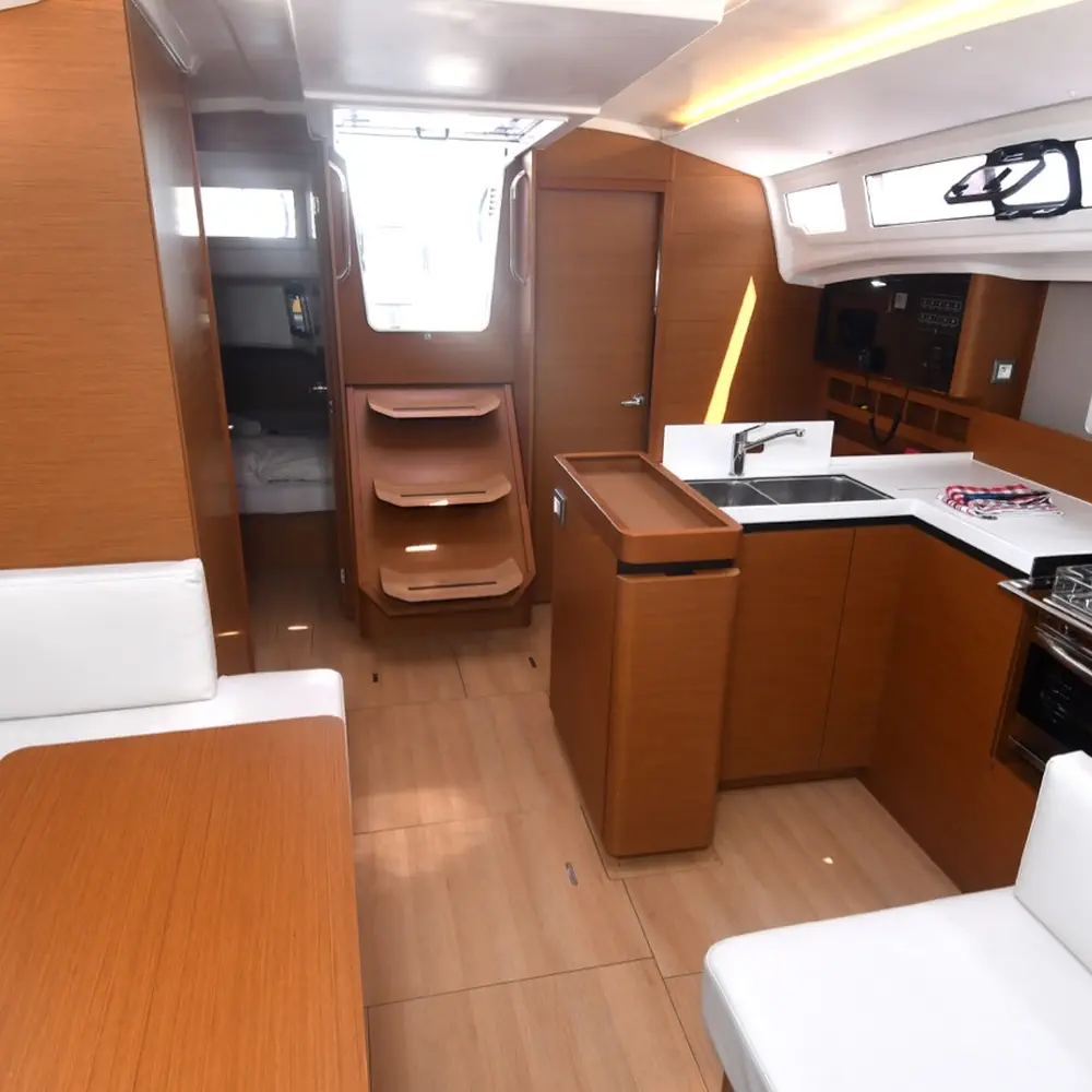 Signum Bravo 8