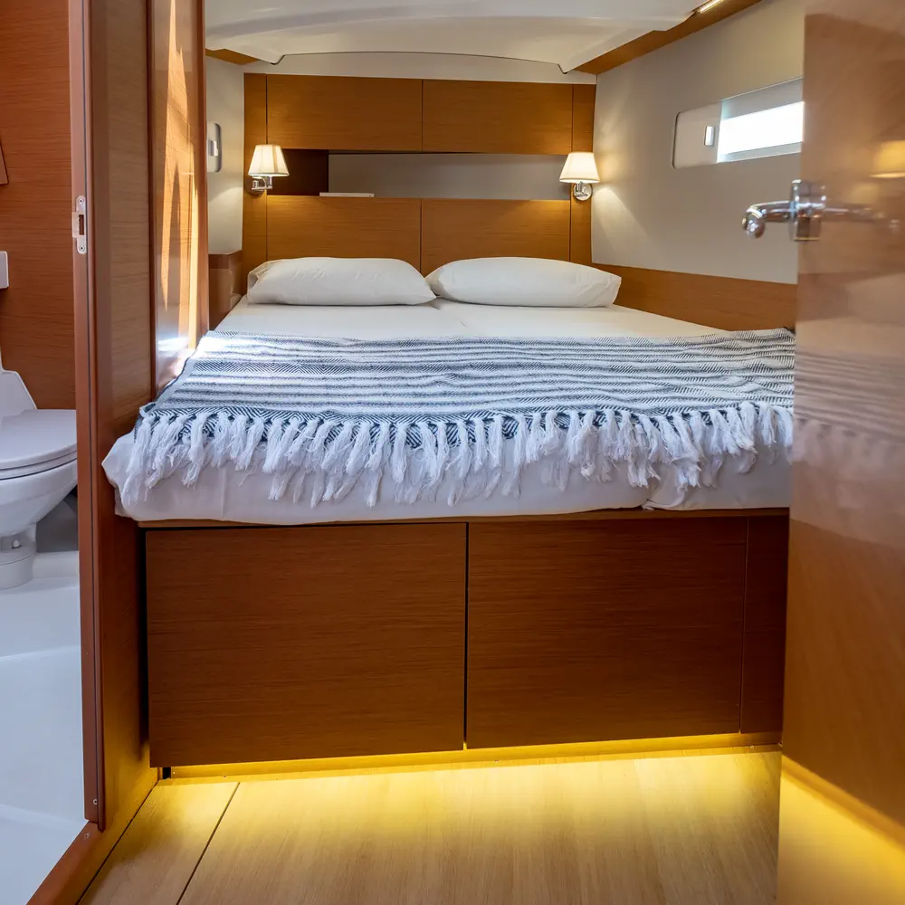 Elcano 40