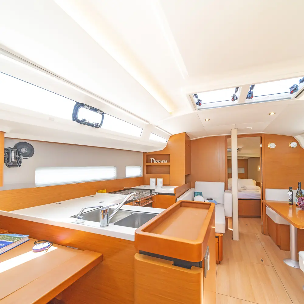 Sea Whisper 9