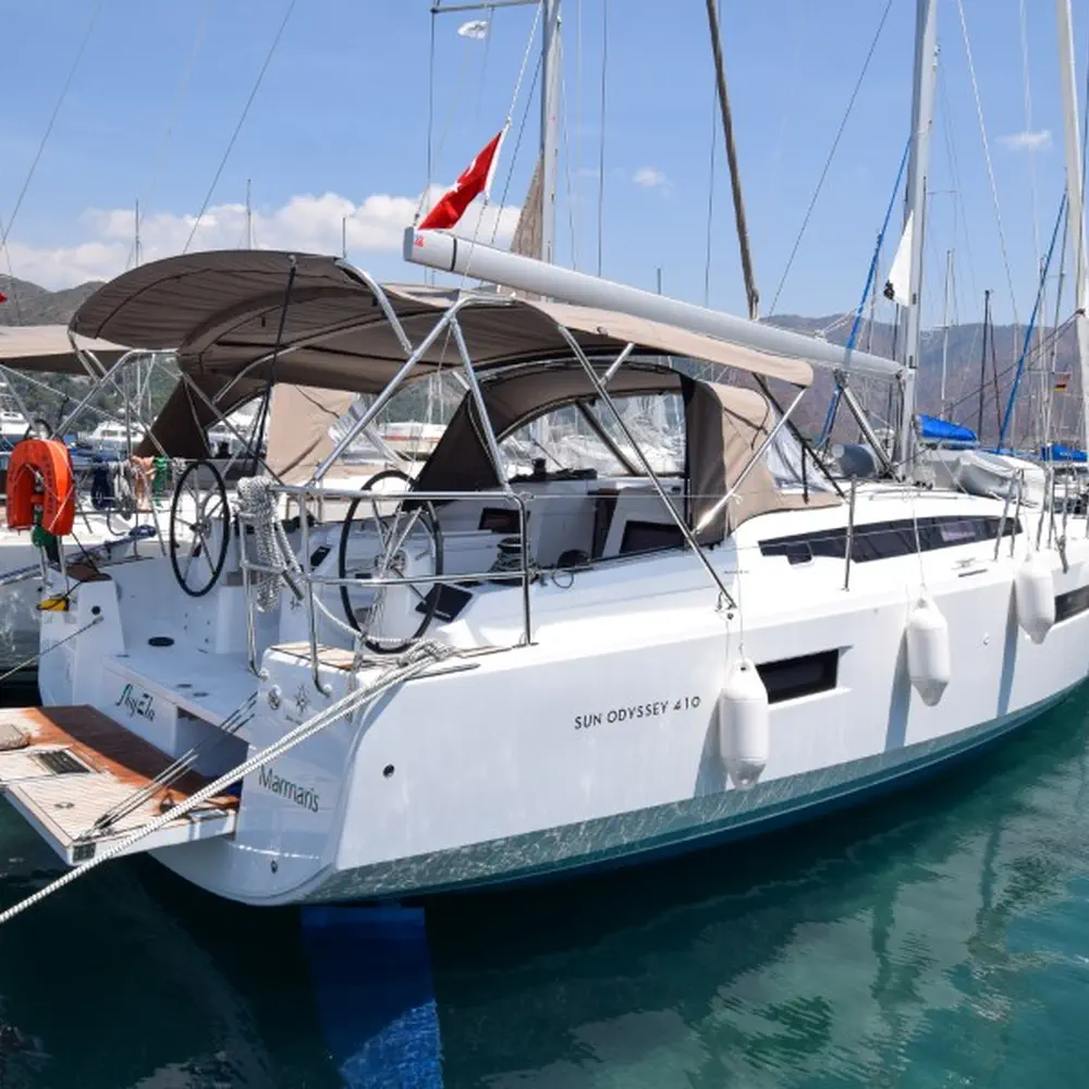 Sky Ela 24