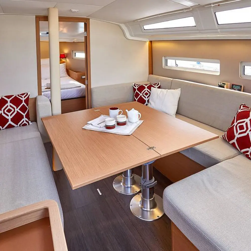 Sunsail 410 Premium 4