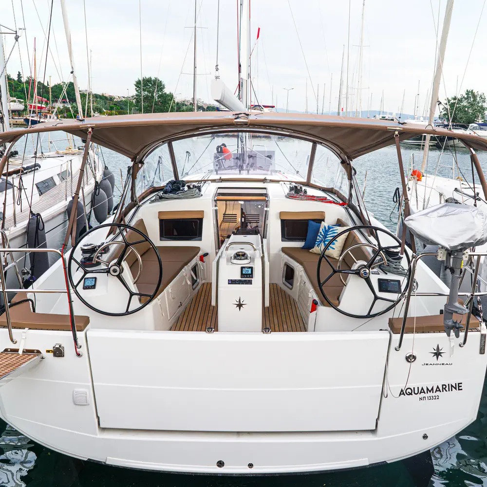 Aquamarine 46