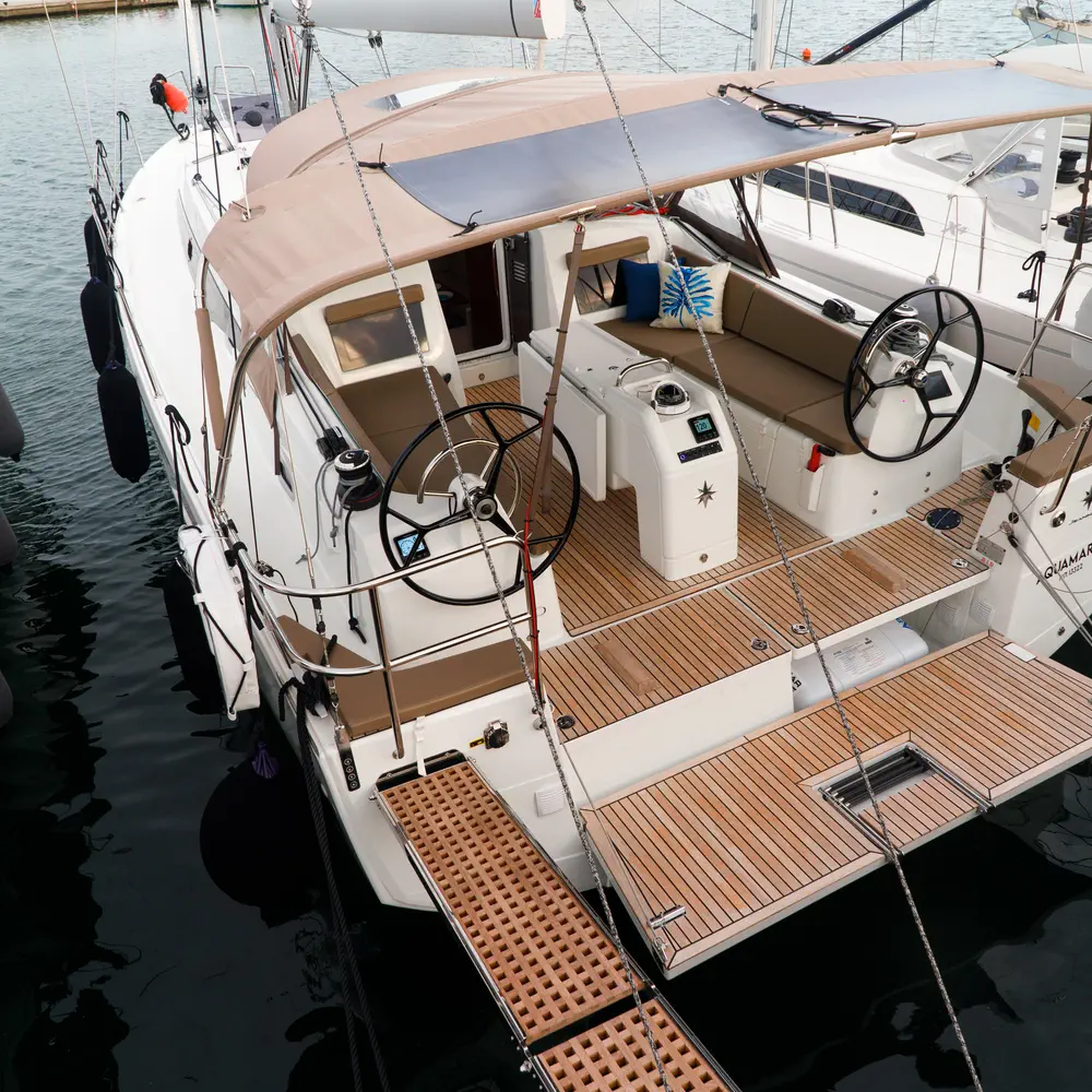 Aquamarine 55