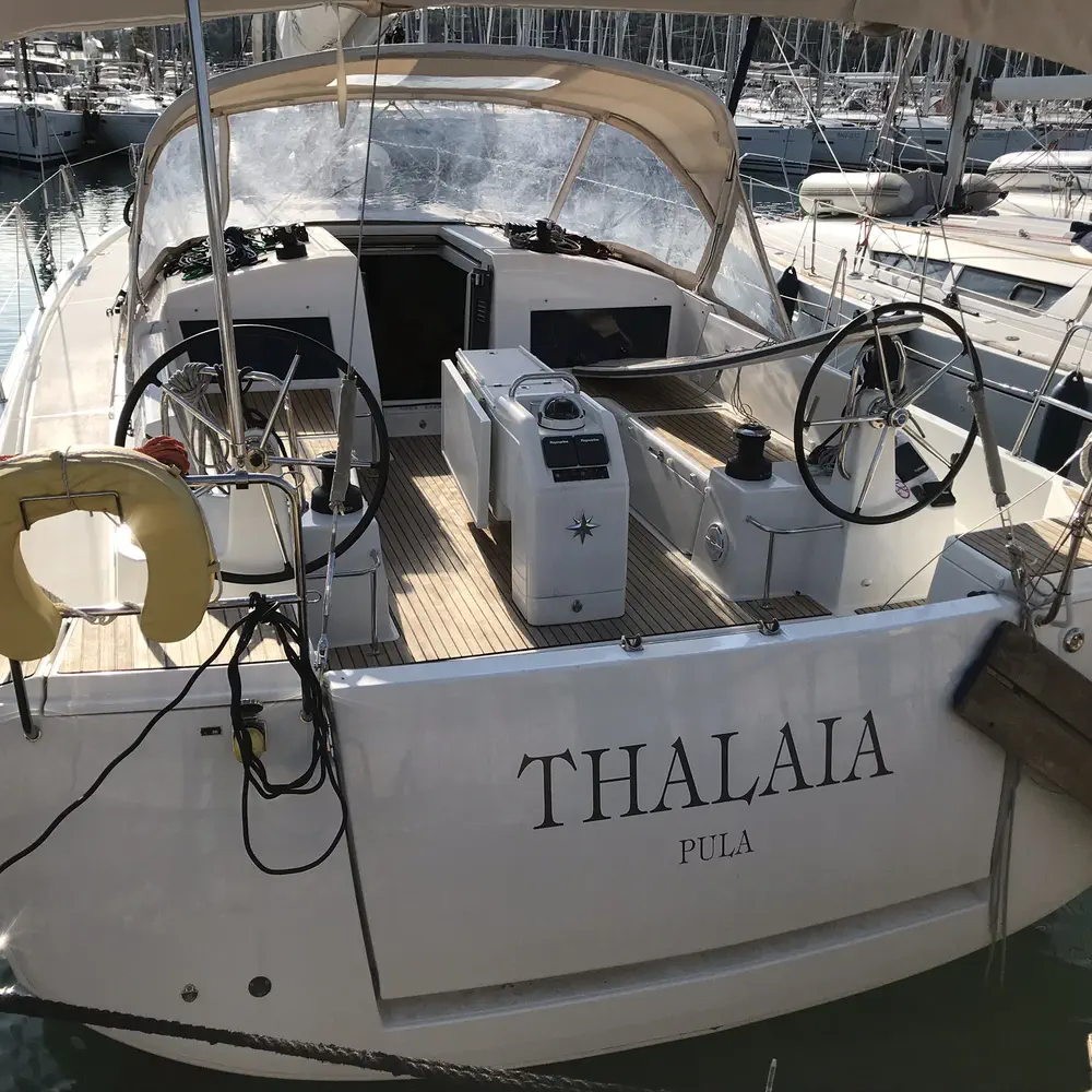 Thalaia 5