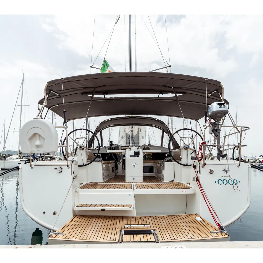https://dsmkaagprkqin.cloudfront.net/images/jeanneau/sail-boat/sun-odyssey-440/1714912350000100618-1746634311468866896-coco-1000x1000.webp