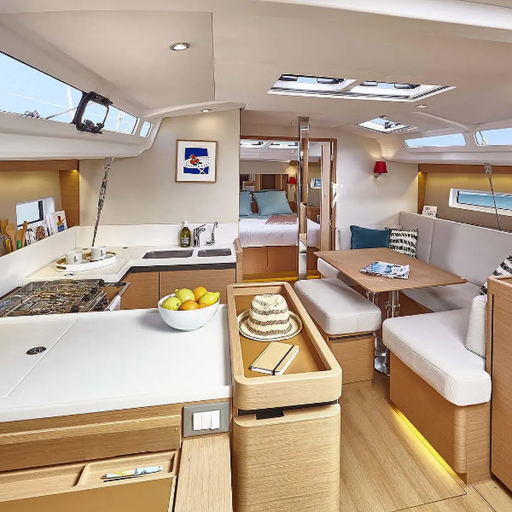Sunsail 44 SO Classic 5