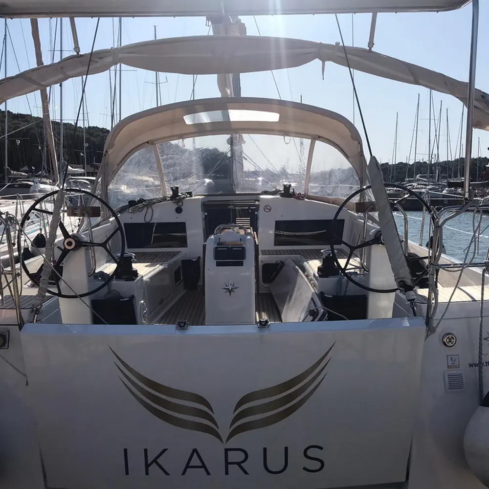 Ikarus 3
