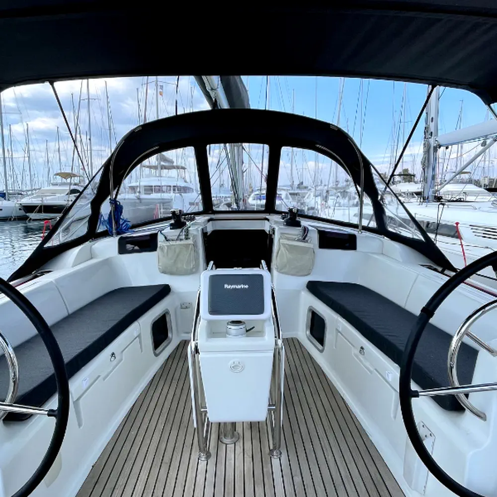 Amelie (Refit 2022) 6