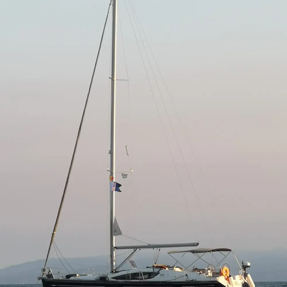 Aurora 13