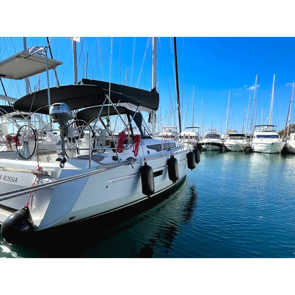 Luna Rossa (Refit 2021) 13