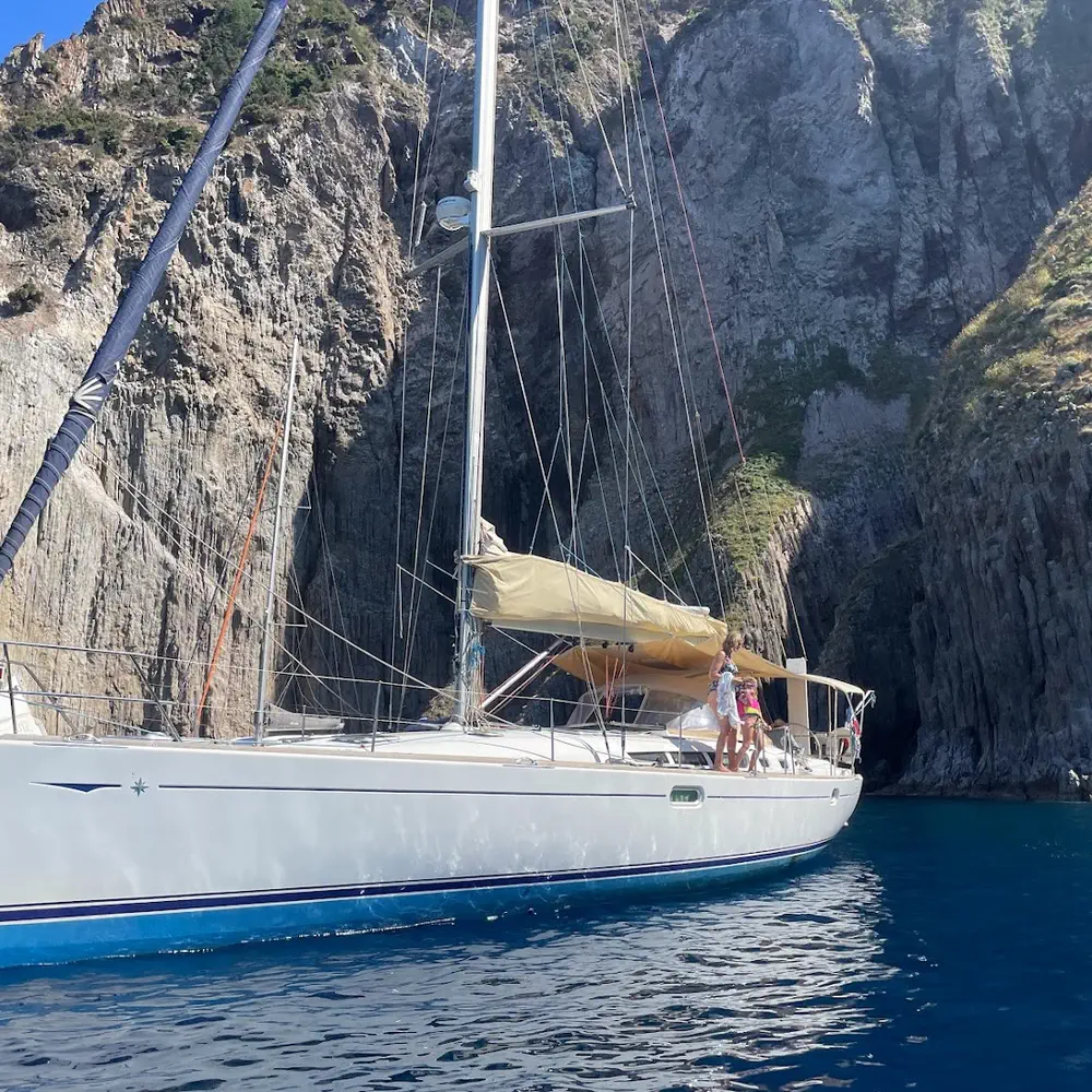 Main image of sail boat, Sun Odyssey 49 Vivanita