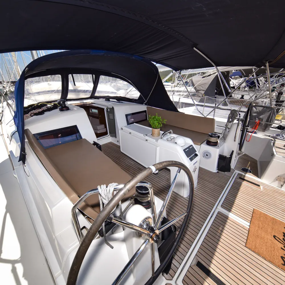 Swannabe 22