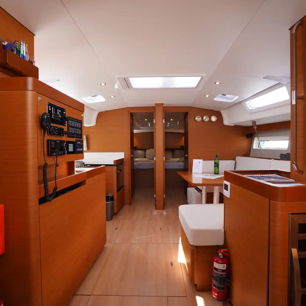Red Marlin 27
