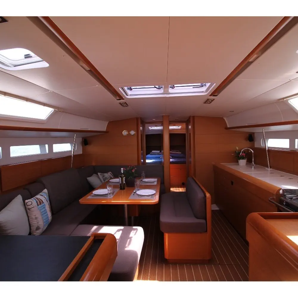 King of hearts - (A/C - Generator - Refit 2022) 6