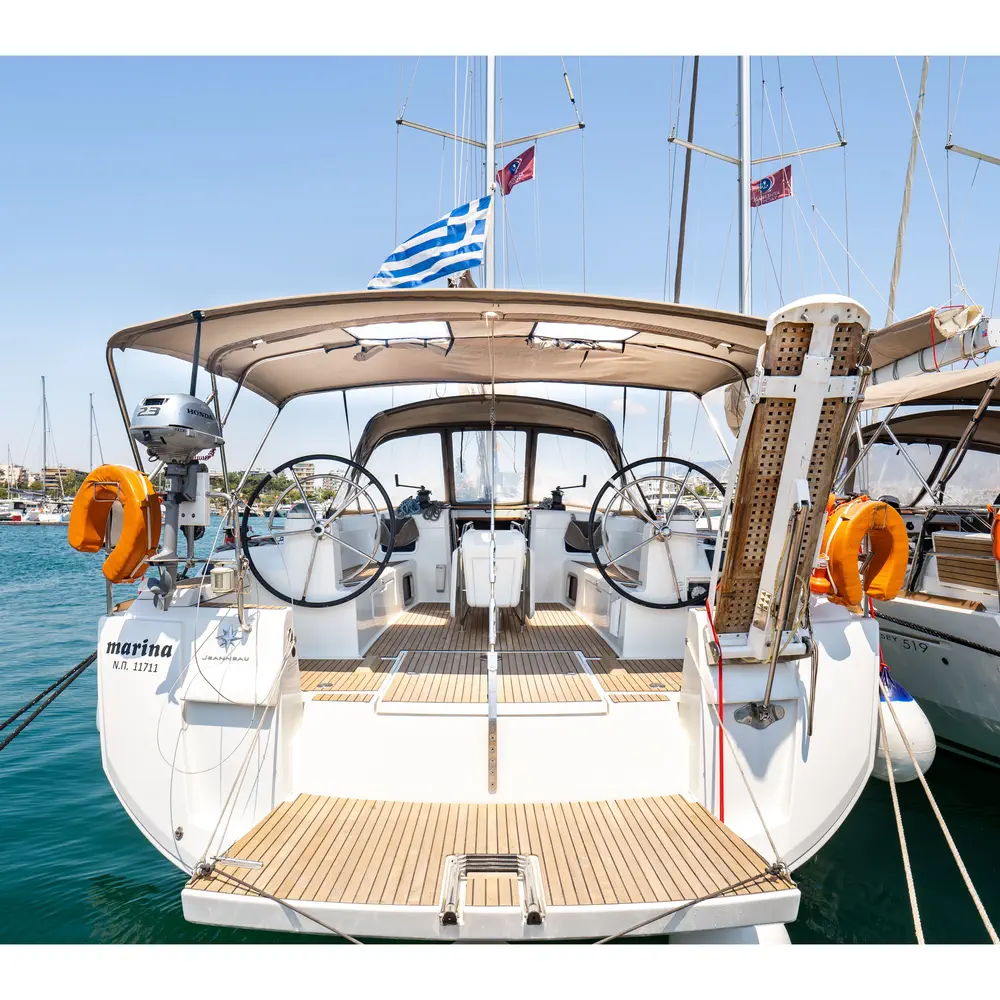 MARINA 3