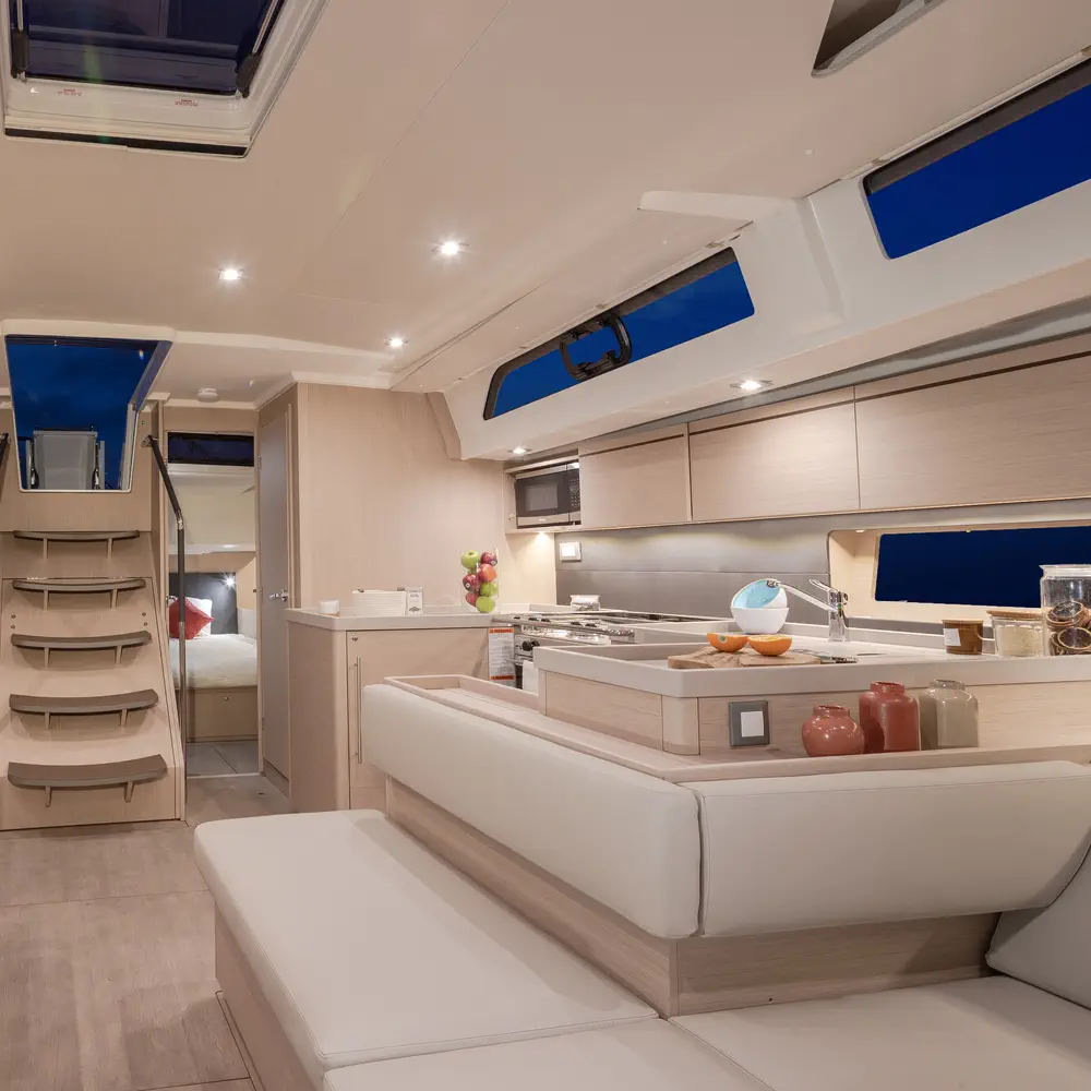 Moorings 52.4 Exclusive 2